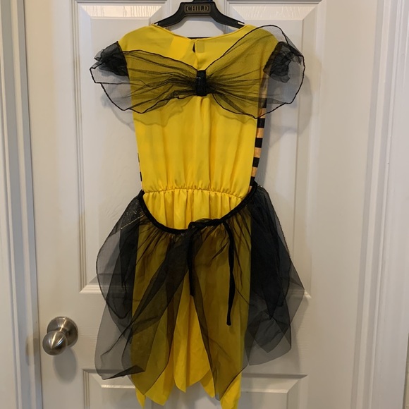 Girls Buzzy Bee Fairy costume 🎃 - Picture 3 of 11